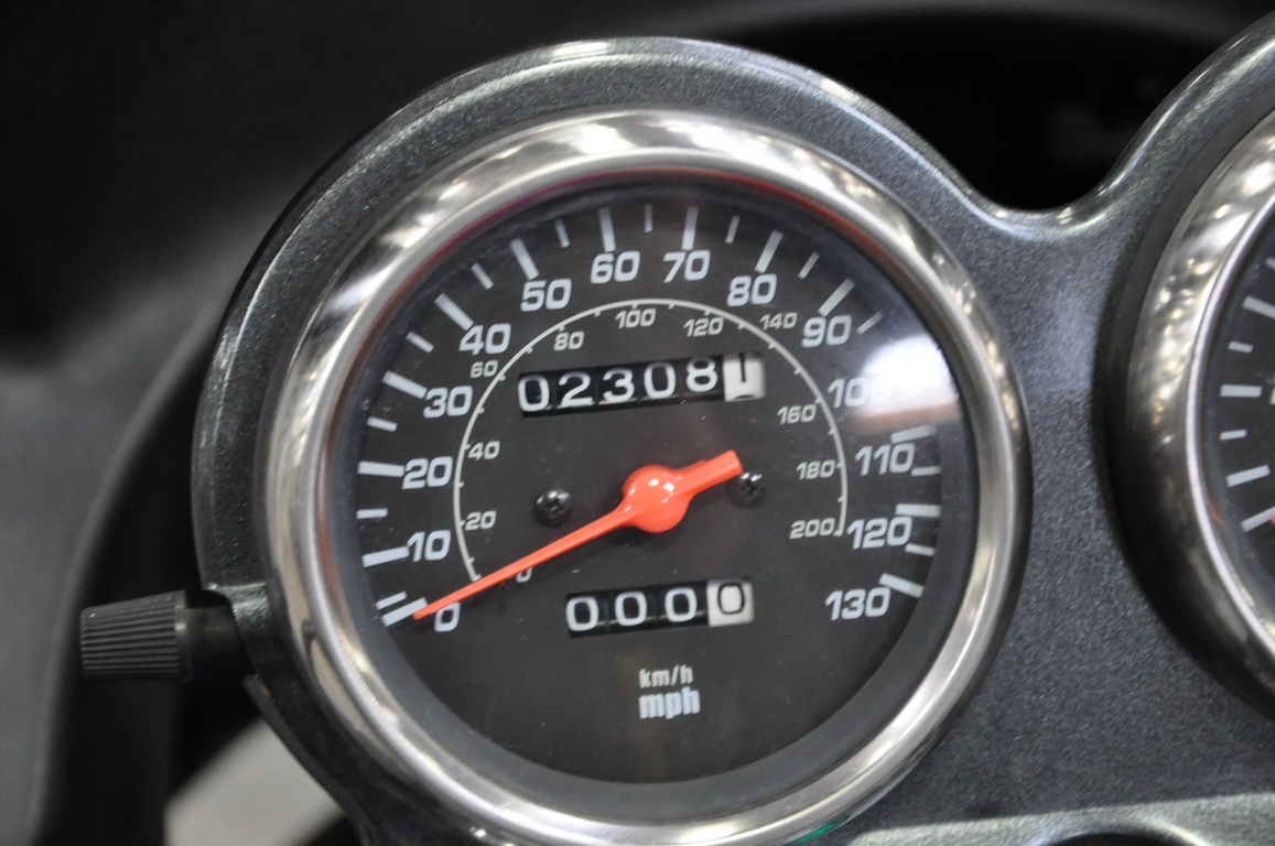 Купить мотоцикл Suzuki GS500F 2004 фото 17